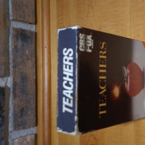 Teachers 1984 VHS tape - Picture 5 of 13